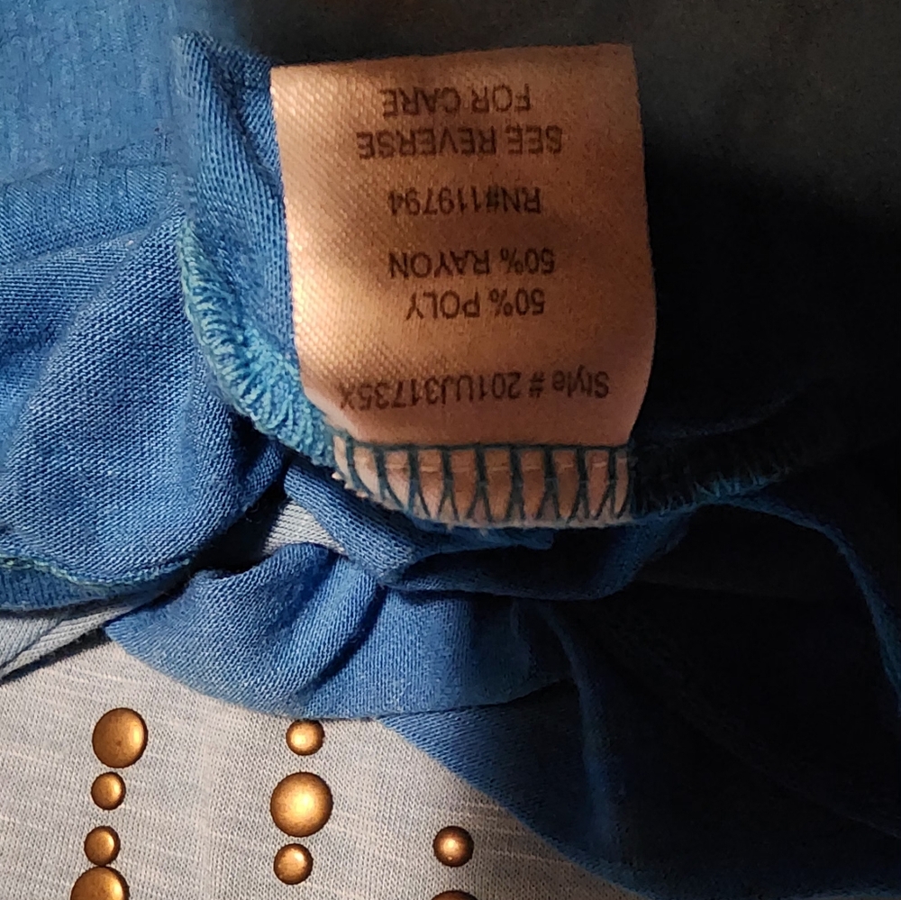 Tunic - Picture 5 of 5